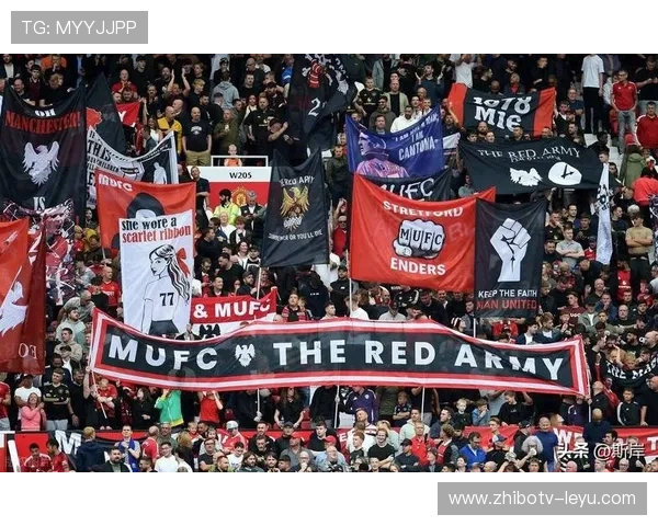 曼联俱乐部官方传记红魔英超三十年:英国曼联官方力作,体育迷必藏