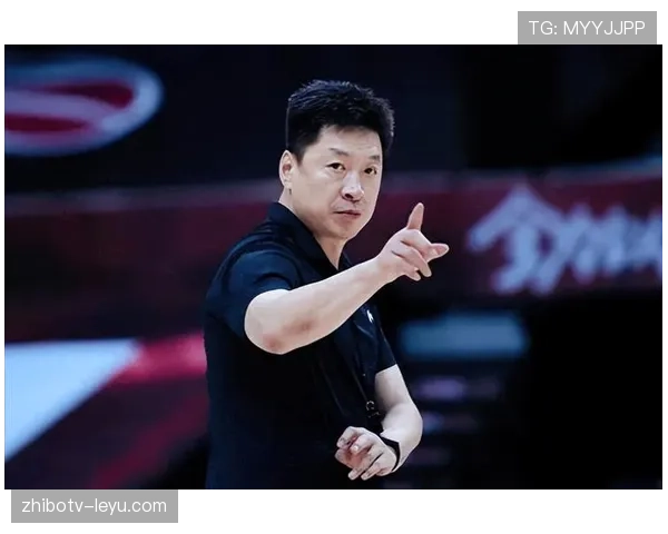 梅赫伦防守体系引热议，重塑现代足球防守新范式