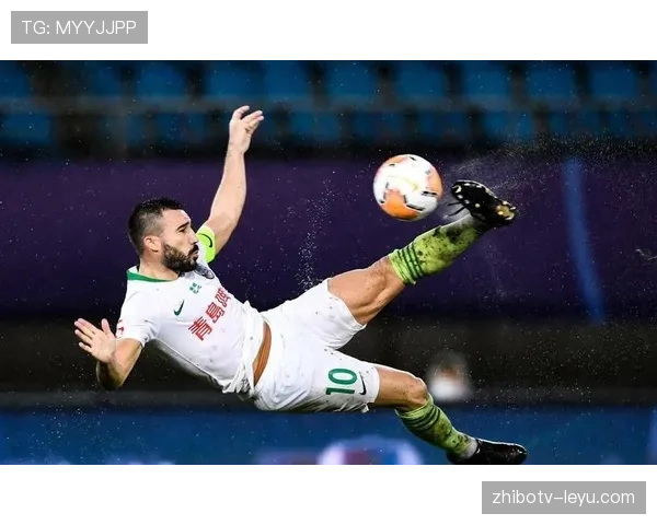 潘普洛纳雄狮新赛季展望:核心球员变动与战术革新成关键 潘普洛纳雄狮新赛季展望:核心球员变动与战术革新成关键